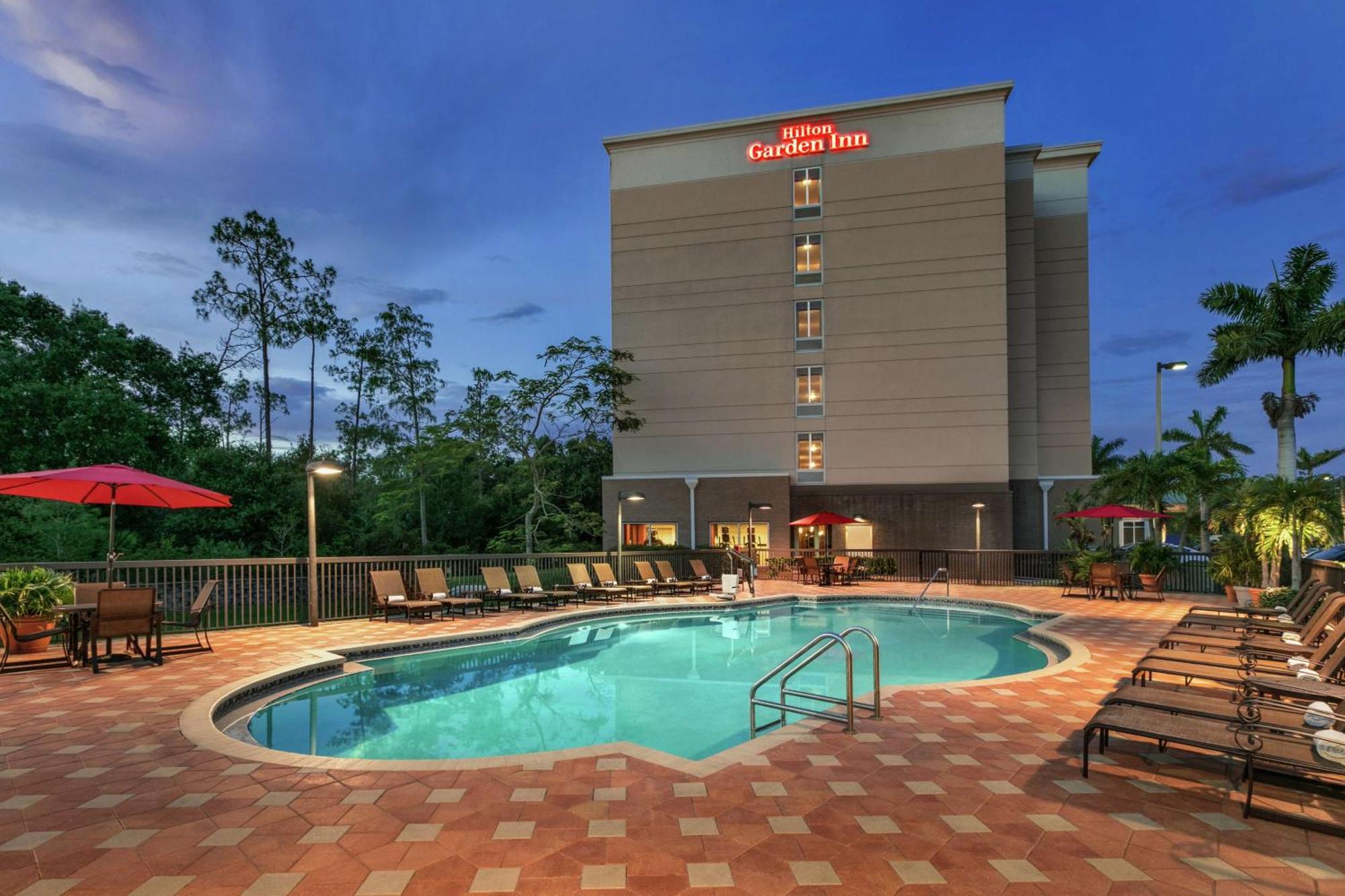 Hilton Garden Inn Fort Myers Airport/Fgcu Exterior photo